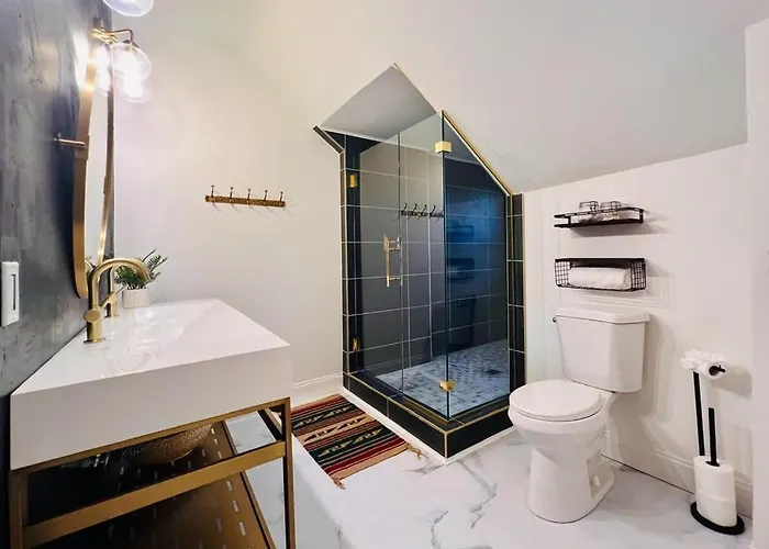 History - Eclectic Luxury - Upper Lawrenceville Pittsburgh