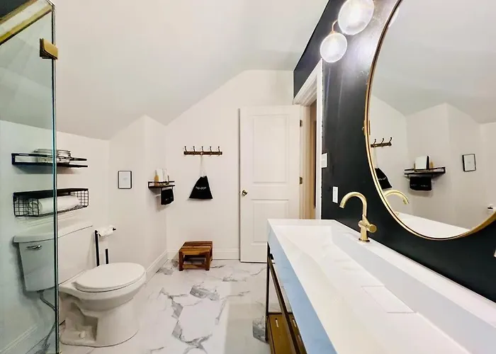 Hébergement de vacances History - Eclectic Luxury - Upper Lawrenceville *