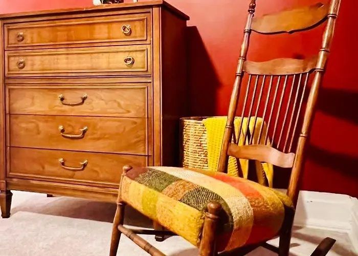 Holiday home History - Eclectic Luxury - Upper Lawrenceville *