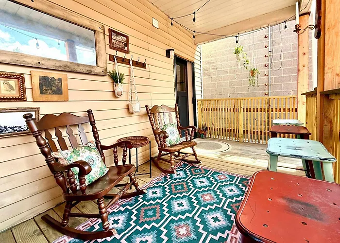 History - Eclectic Luxury - Upper Lawrenceville