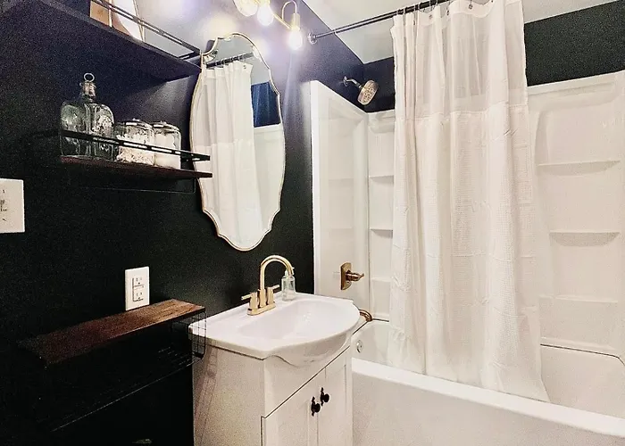 History - Eclectic Luxury - Upper Lawrenceville